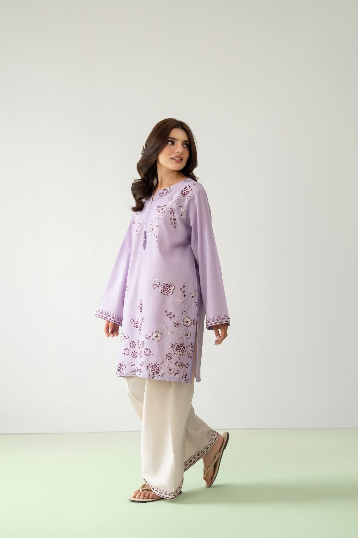 Lila – lilac lawn-cotton embroidered 2-piece suit | Samara Collection