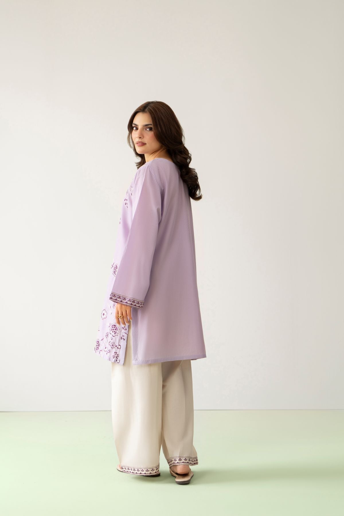 Lila – lilac lawn-cotton embroidered 2-piece suit | Samara Collection